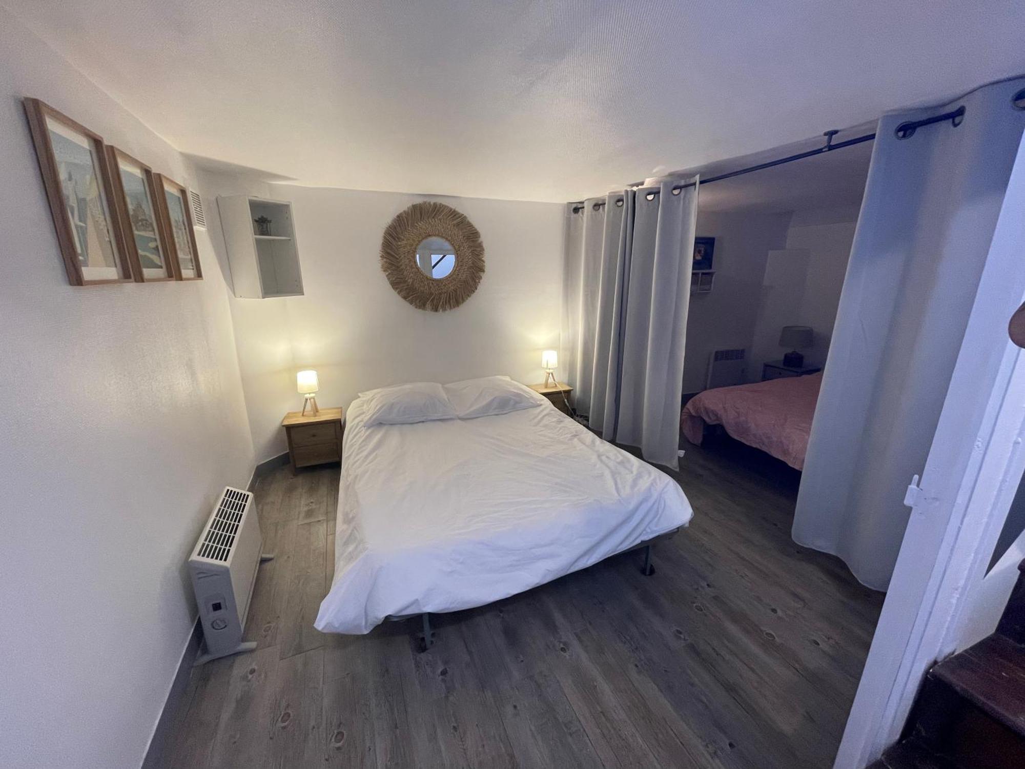 Souplex 50M De La Plage Et Des Commerces Houlgate Zewnętrze zdjęcie